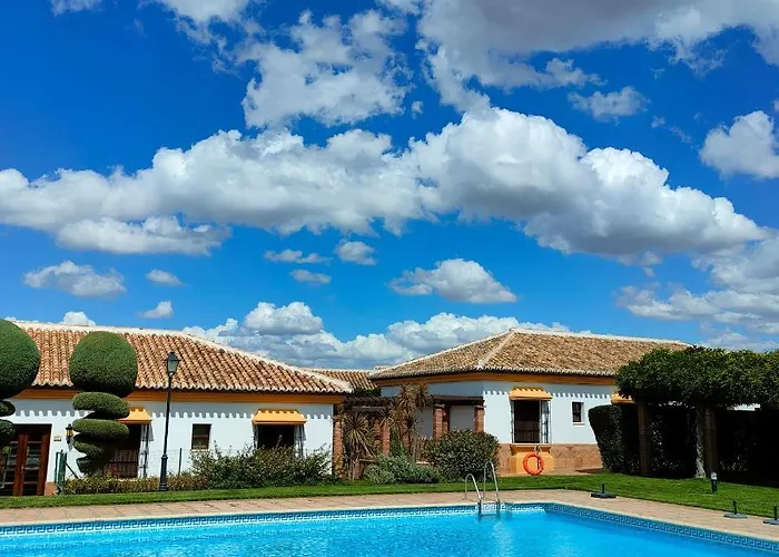 Rural Carlos Astorga 3*